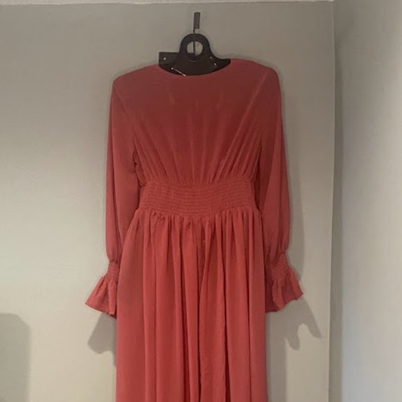 Flounce Sleeve Shirred Waist Wrap Hem Dress - Picture 3 of 4